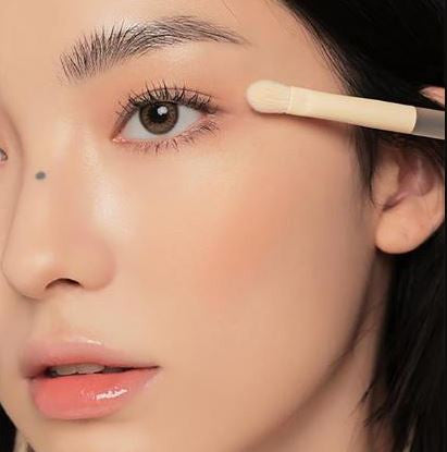 3CE Shadow Layering Brush